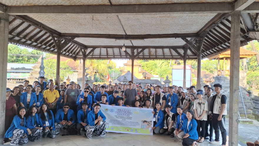 Pemerintah Desa Kuwum telah melaksanakan Gerakan Bali Bersih Sampah bertempat di Banjar Dinas Kuwum Mambal, Desa Kuwum, Kecamatan Marga, Kabupaten Tabanan