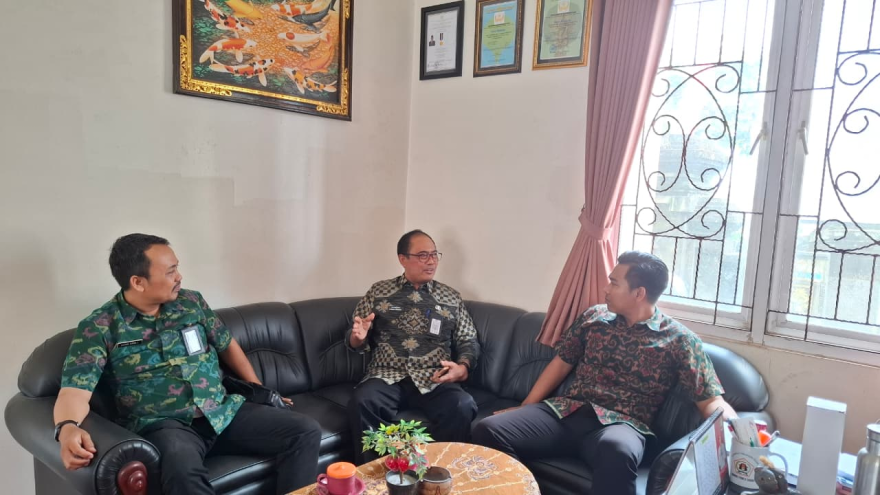Monitoring Anggaran Belanja dan Realisasi Dana Desa Tahun 2024 dari Tim Inspektorat Provinsi Bali bertempat di Kantor Desa Kuwum